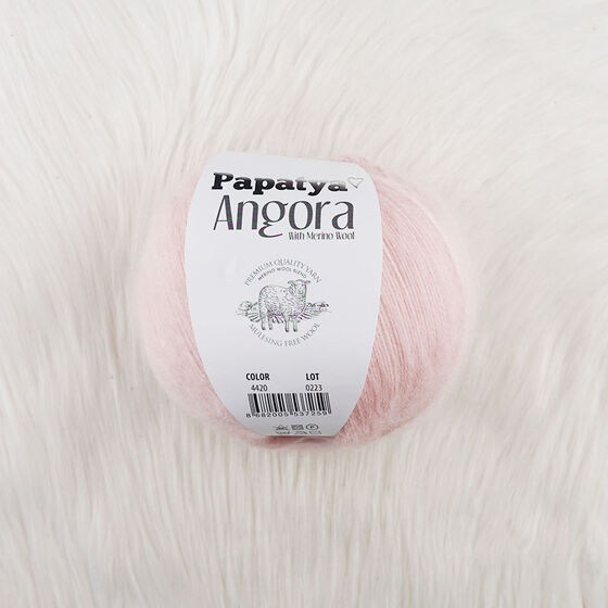 PAPATYA ANGORA EL ÖRGÜ İPİ 100 GR. 550 MT.