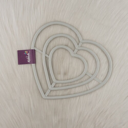 PLASTIC HEART MACROME RING 21 X 19 CM. - Thumbnail